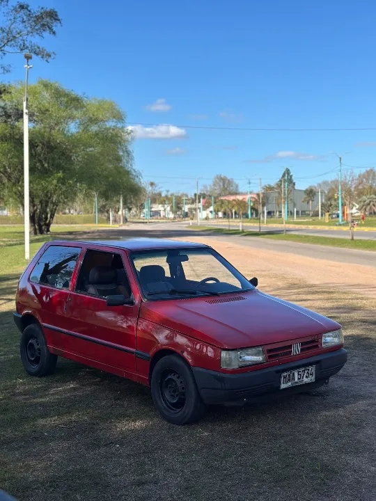 Fiat Uno 1050 Lancia — foto 3