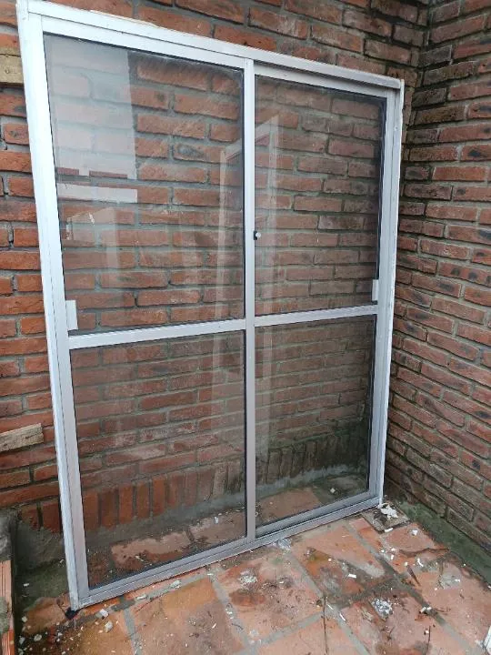 Puerta De Vidrio — foto 2